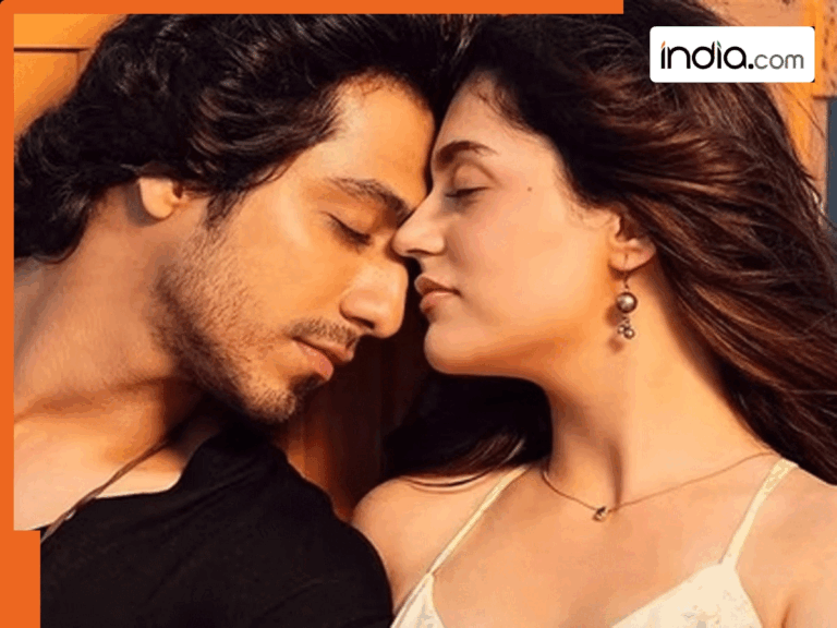 saiyaara-singer-1.gif